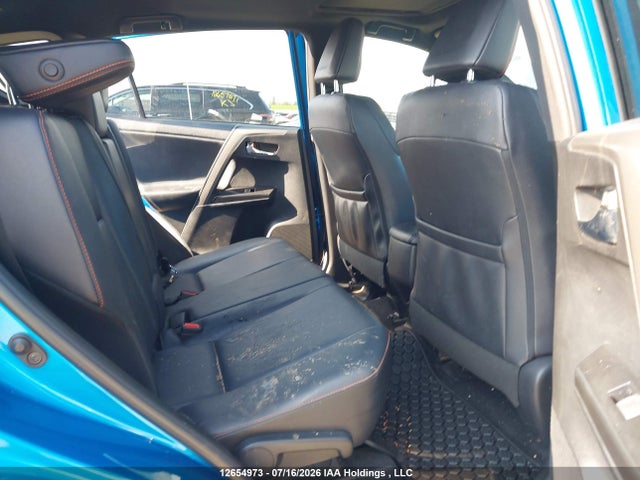 2T3JFREV6GW440564 Toyota RAV4 SE