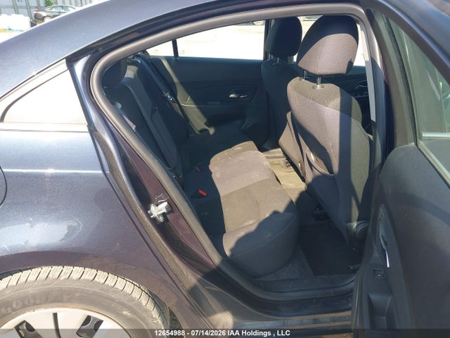 1G1PC5SB8E7431131 Chevrolet Cruze 1lt