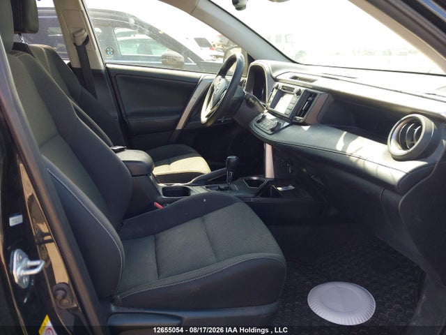 12655054 :رقم المزاد ، JTMRJREV7JD235776 vin ، 2018 Toyota Rav4 Hv Le Plus/xle مزاد بيع