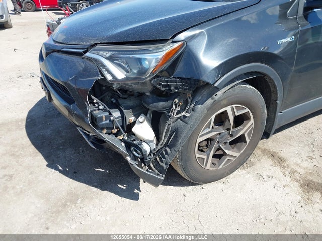 12655054 :رقم المزاد ، JTMRJREV7JD235776 vin ، 2018 Toyota Rav4 Hv Le Plus/xle مزاد بيع