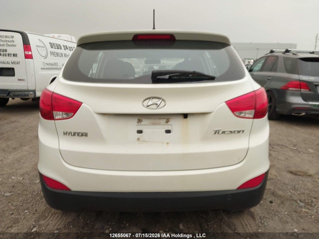 12655067 :رقم المزاد ، KM8JT3AC4CU509586 vin ، 2012 Hyundai Tucson Gl مزاد بيع