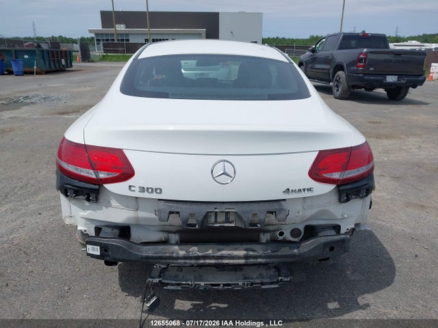 2018 Mercedes-benz C 300 4matic მანქანა იყიდება აუქციონზე, vin: WDDWJ4KB1JF718044, აუქციონის ნომერი: 12655068
