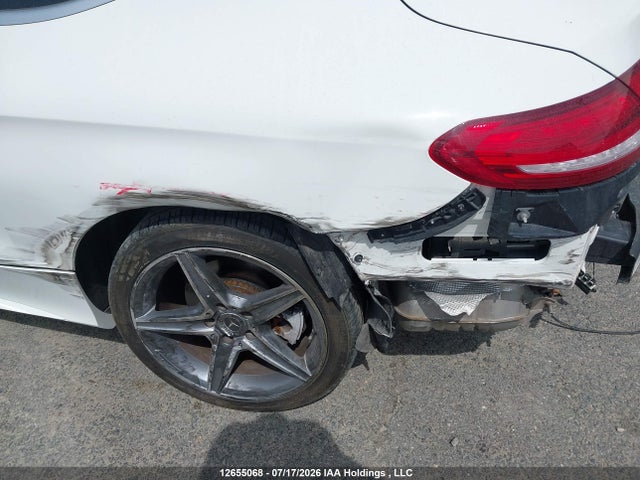 2018 Mercedes-benz C 300 4matic მანქანა იყიდება აუქციონზე, vin: WDDWJ4KB1JF718044, აუქციონის ნომერი: 12655068