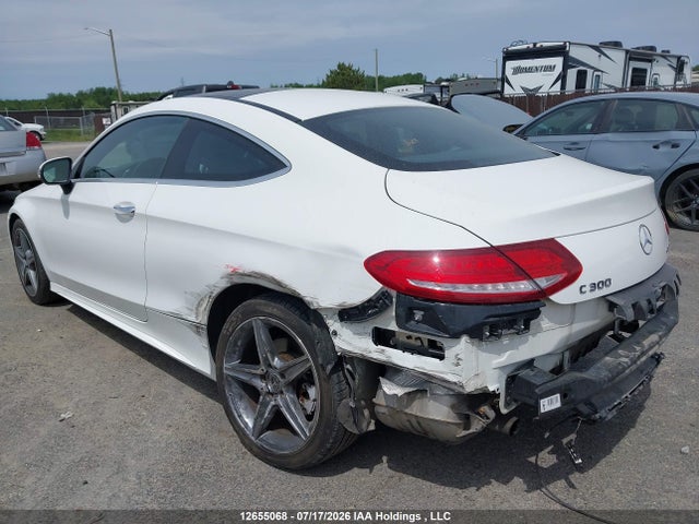 2018 Mercedes-benz C 300 4matic მანქანა იყიდება აუქციონზე, vin: WDDWJ4KB1JF718044, აუქციონის ნომერი: 12655068