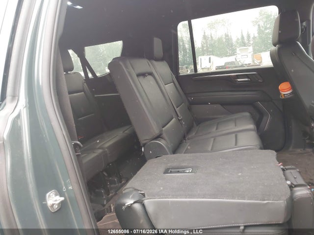 Chevrolet Suburban 2025 1GNS6DRD3SR169908 Image 8