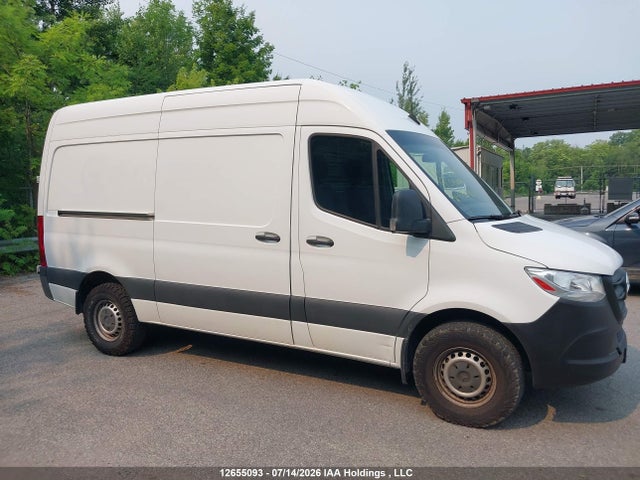 2019 Mercedes-benz Sprinter 2500 High Roof V6/standard Roof V6 მანქანა იყიდება აუქციონზე, vin: WD3BF0CD3KP050966, აუქციონის ნომერი: 12655093