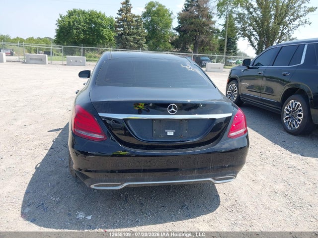 55SWF4KB1GU147937 Mercedes-Benz C 300 4matic