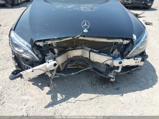55SWF4KB1GU147937 Mercedes-Benz C 300 4matic