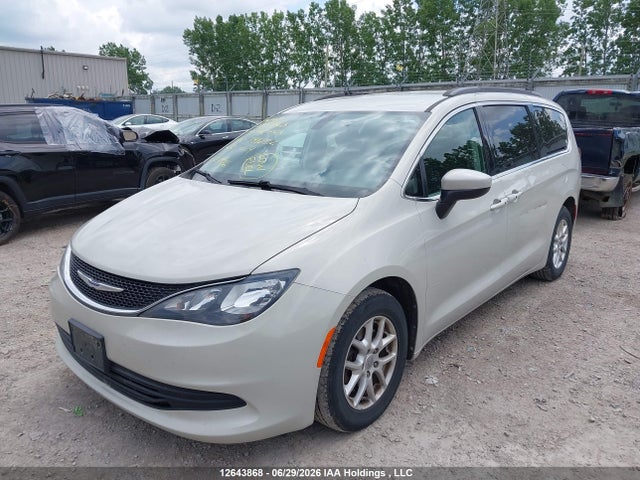 Chrysler Pacifica Touring 2019 2C4RC1DG3KR741232 Image 2