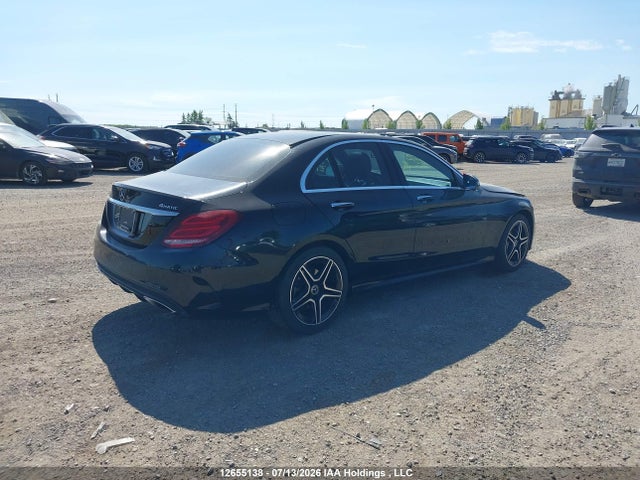 2016 Mercedes-benz C 300 4matic მანქანა იყიდება აუქციონზე, vin: 55SWF4KB8GU155713, აუქციონის ნომერი: 12655138