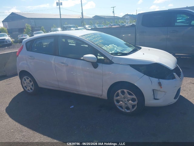 12639756 :رقم المزاد ، 3FADP4EJ8DM108204 vin ، 2013 Ford Fiesta Se مزاد بيع
