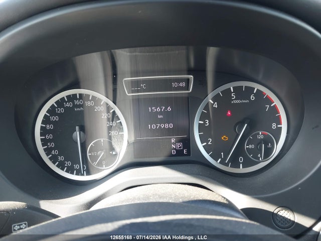 SJKCH5CR7JA044695 Infiniti Qx30 Luxe