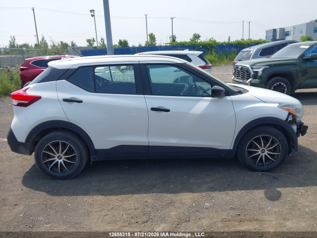 3N1CP5CU8JL521317 Nissan Kicks S/sr/sv