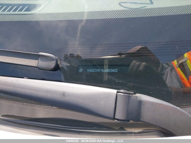 1HGCV1F16JA805602 Honda ACCORD LX