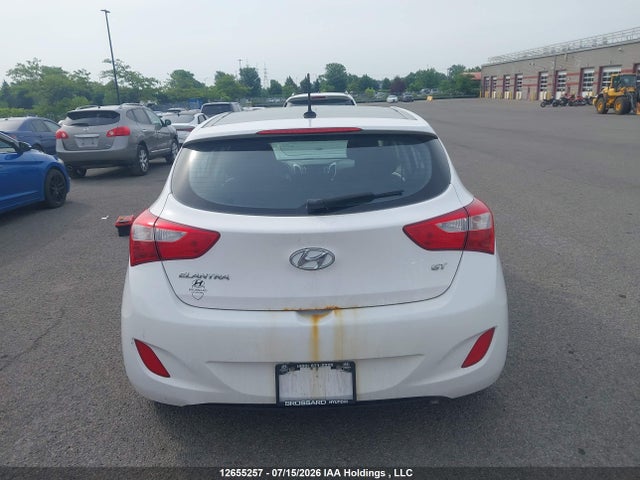 KMHD35LHXGU279303 Hyundai ELANTRA GT