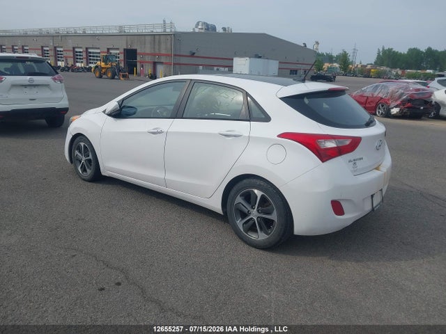 KMHD35LHXGU279303 Hyundai ELANTRA GT