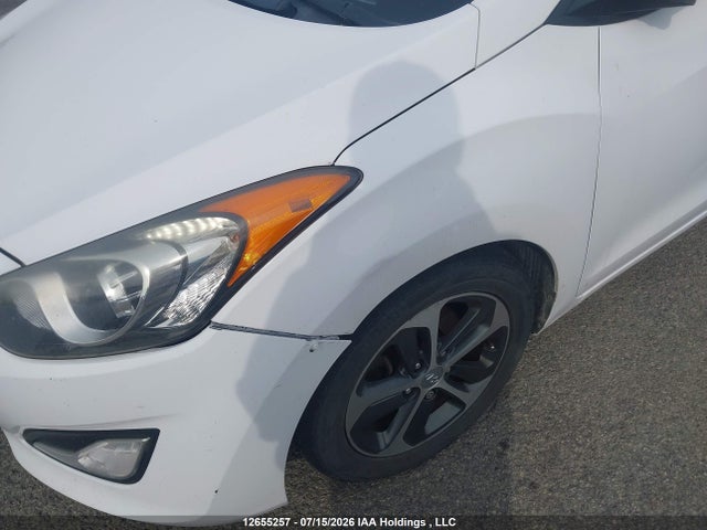 KMHD35LHXGU279303 Hyundai ELANTRA GT