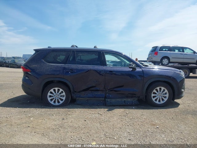 Aukcja sprzedaży 2024 Toyota Grand Highlander Xle, vin: 5TDAAAB52RS036878, numer aukcji: 12651368