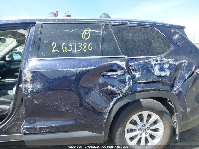 Aukcja sprzedaży 2024 Toyota Grand Highlander Xle, vin: 5TDAAAB52RS036878, numer aukcji: 12651368