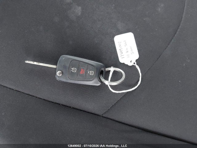 2012 Kia Soul 2.0l 2u/2.0l 4u/2.0l 4u Burner/2.0l 4u Luxury/2.0l 4u Retro მანქანა იყიდება აუქციონზე, vin: KNDJT2A63C7410992, აუქციონის ნომერი: 12649002