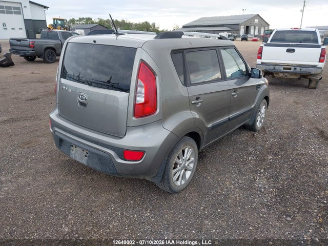 2012 Kia Soul 2.0l 2u/2.0l 4u/2.0l 4u Burner/2.0l 4u Luxury/2.0l 4u Retro მანქანა იყიდება აუქციონზე, vin: KNDJT2A63C7410992, აუქციონის ნომერი: 12649002