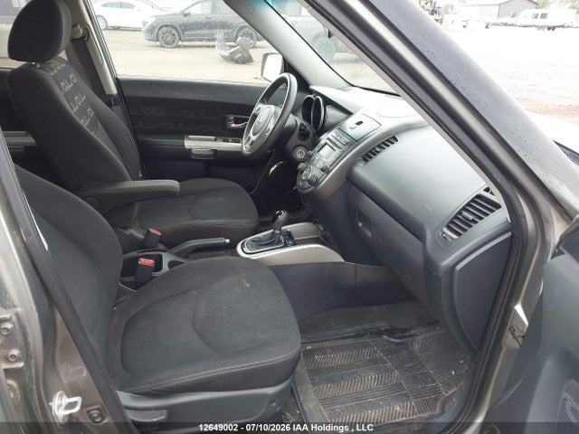 2012 Kia Soul 2.0l 2u/2.0l 4u/2.0l 4u Burner/2.0l 4u Luxury/2.0l 4u Retro მანქანა იყიდება აუქციონზე, vin: KNDJT2A63C7410992, აუქციონის ნომერი: 12649002