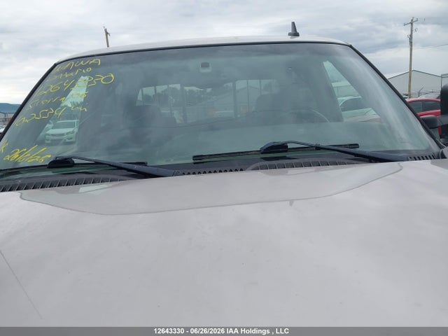 2006 Gmc Sierra 2500hd Sl/sle მანქანა იყიდება აუქციონზე, vin: 1GTHK23236F102534, აუქციონის ნომერი: 12643330
