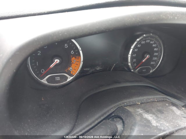Jeep Renegade Limited 2015 ZACCJBDT4FPC49835 Image 7