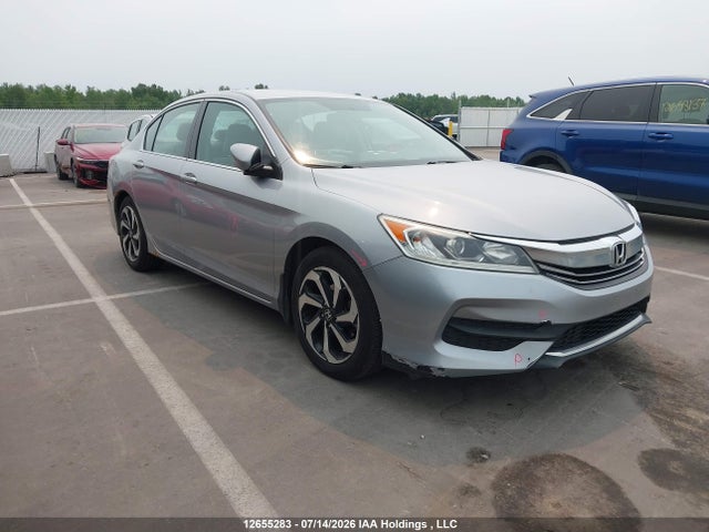 2017 1HGCR2F30HA805505 main image