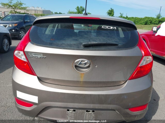 12655287 :رقم المزاد ، KMHCU5AE7DU120896 vin ، 2013 Hyundai Accent Gls مزاد بيع