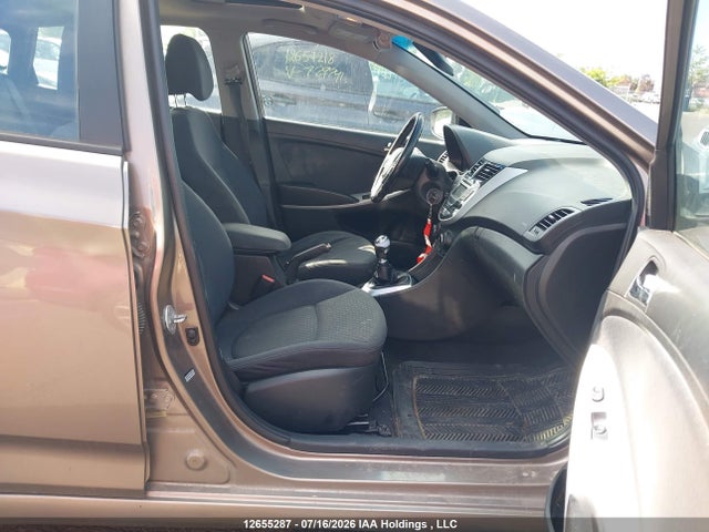 12655287 :رقم المزاد ، KMHCU5AE7DU120896 vin ، 2013 Hyundai Accent Gls مزاد بيع
