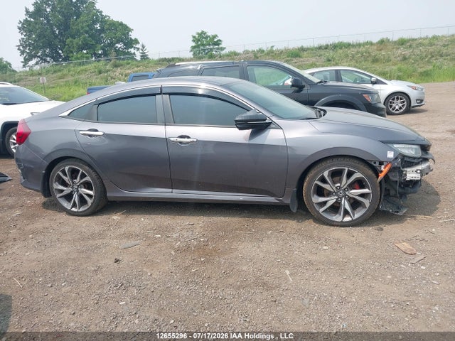 Honda Civic Touring 2019 2HGFC1F97KH101114 Image 13
