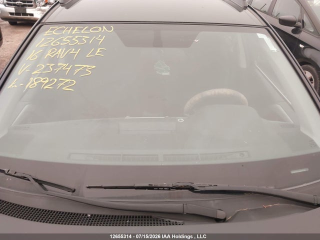 2T3ZFREV3GW237473 Toyota RAV4 LE