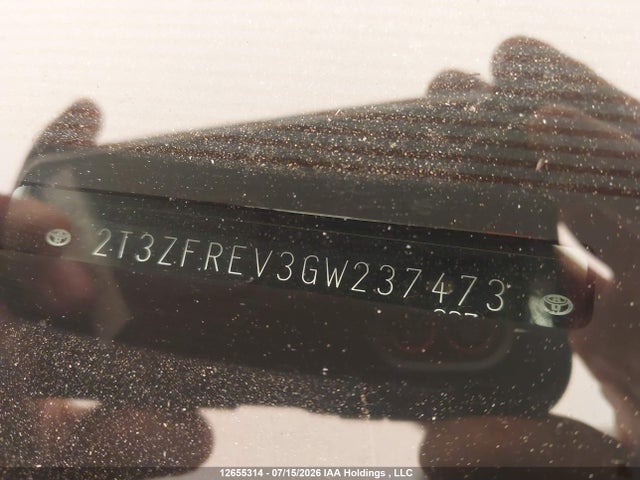 2T3ZFREV3GW237473 Toyota RAV4 LE