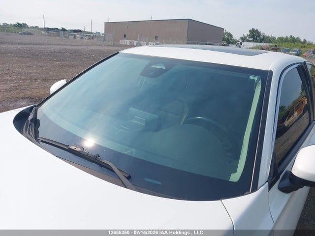 2022 Honda Civic Touring მანქანა იყიდება აუქციონზე, vin: 2HGFE1F92NH001808, აუქციონის ნომერი: 12655350