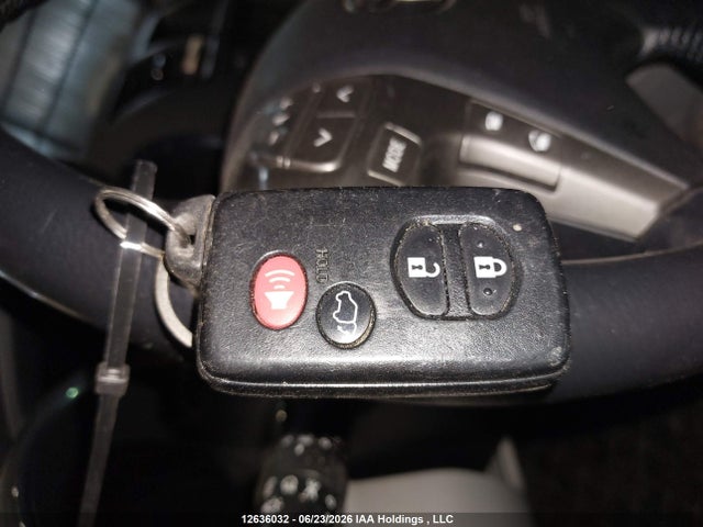 2010 Toyota Highlander Hybrid Limited მანქანა იყიდება აუქციონზე, vin: JTEJW3EH5A2037954, აუქციონის ნომერი: 12636032