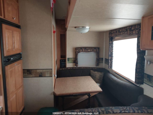 12655371 :رقم المزاد ، 4X4FRLD24C1842202 vin ، 2012 Rockwood Trailer مزاد بيع