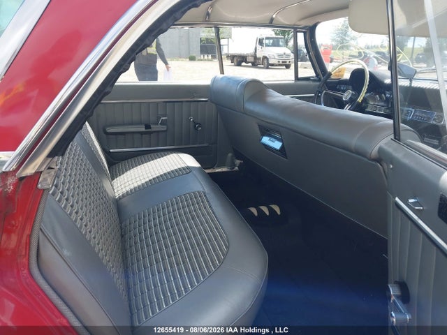 12655419 :رقم المزاد ، 8229131535 vin ، 1962 Chrysler Saratoga مزاد بيع
