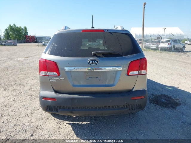 12655421 :رقم المزاد ، 5XYKTCA16BG136266 vin ، 2011 Kia Sorento Lx مزاد بيع