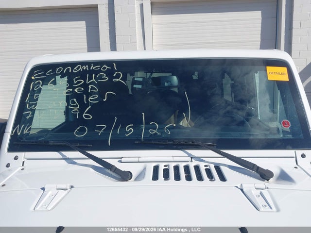 Jeep Wrangler Sahara 2015 1C4AJWBG2FL741496 Image 18