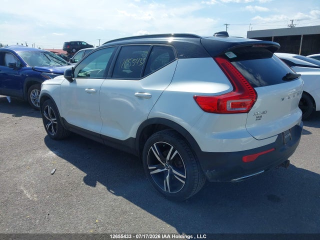 Продаж на аукціоні авто 2019 Volvo Xc40 T5 R-design, vin: YV4162UM9K2118502, номер лоту: 12655433