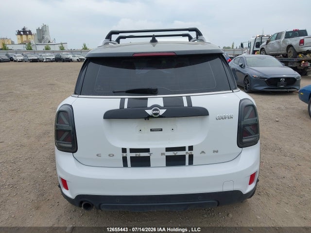 Mini Cooper Countryman All4 2017 WMZYV5C31H3C02091 Image 17