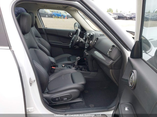 Mini Cooper Countryman All4 2017 WMZYV5C31H3C02091 Image 5