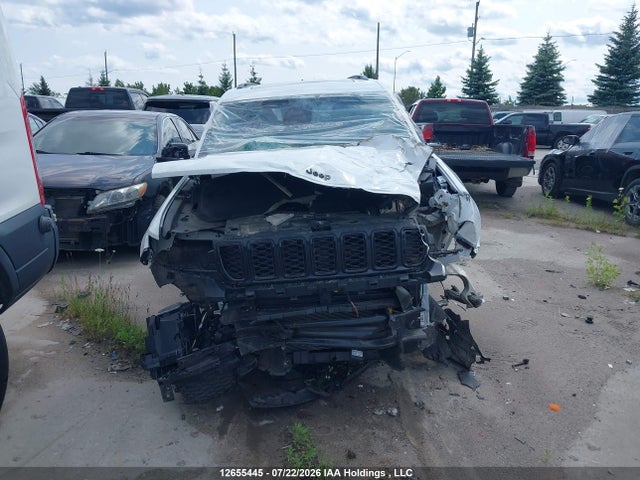 1C4RJKAG5S8637739 Jeep Grand Cherokee L Laredo/l Altitude