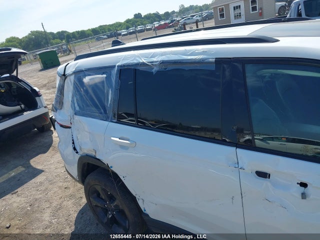 1C4RJKAG5S8637739 Jeep Grand Cherokee L Laredo/l Altitude