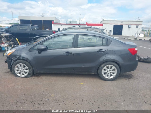 12637264 :رقم المزاد ، KNADM4A39F6456135 vin ، 2015 Kia Rio Ex/ex+/lx/lx+/sx مزاد بيع