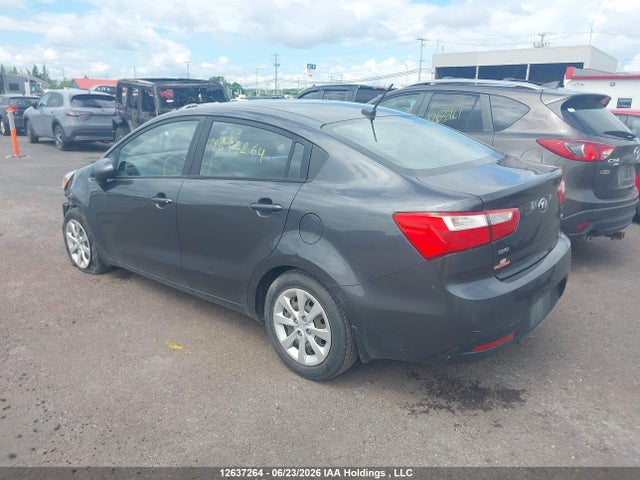12637264 :رقم المزاد ، KNADM4A39F6456135 vin ، 2015 Kia Rio Ex/ex+/lx/lx+/sx مزاد بيع