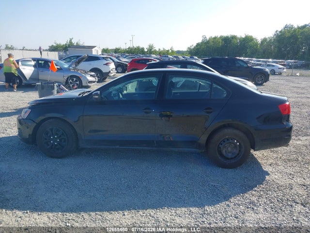 12655460 :رقم المزاد ، 3VW2K7AJXEM244064 vin ، 2014 Volkswagen Jetta S مزاد بيع