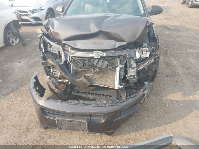 1G1PL5SH2E7400283 Chevrolet Cruze 2ls