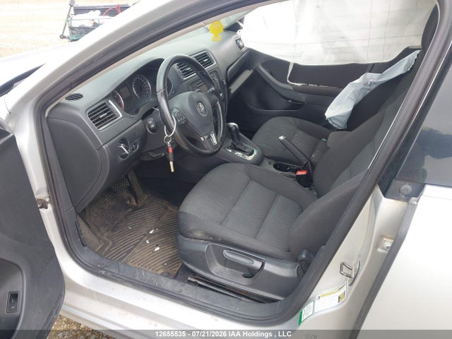 12655535 :رقم المزاد ، 3VWDX7AJ7CM355128 vin ، 2012 Volkswagen Jetta Se مزاد بيع